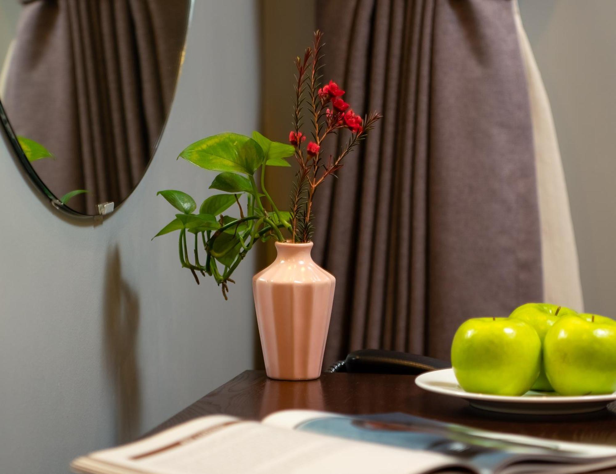 Bella Rosa Hotel & Travel Hanoi Luaran gambar